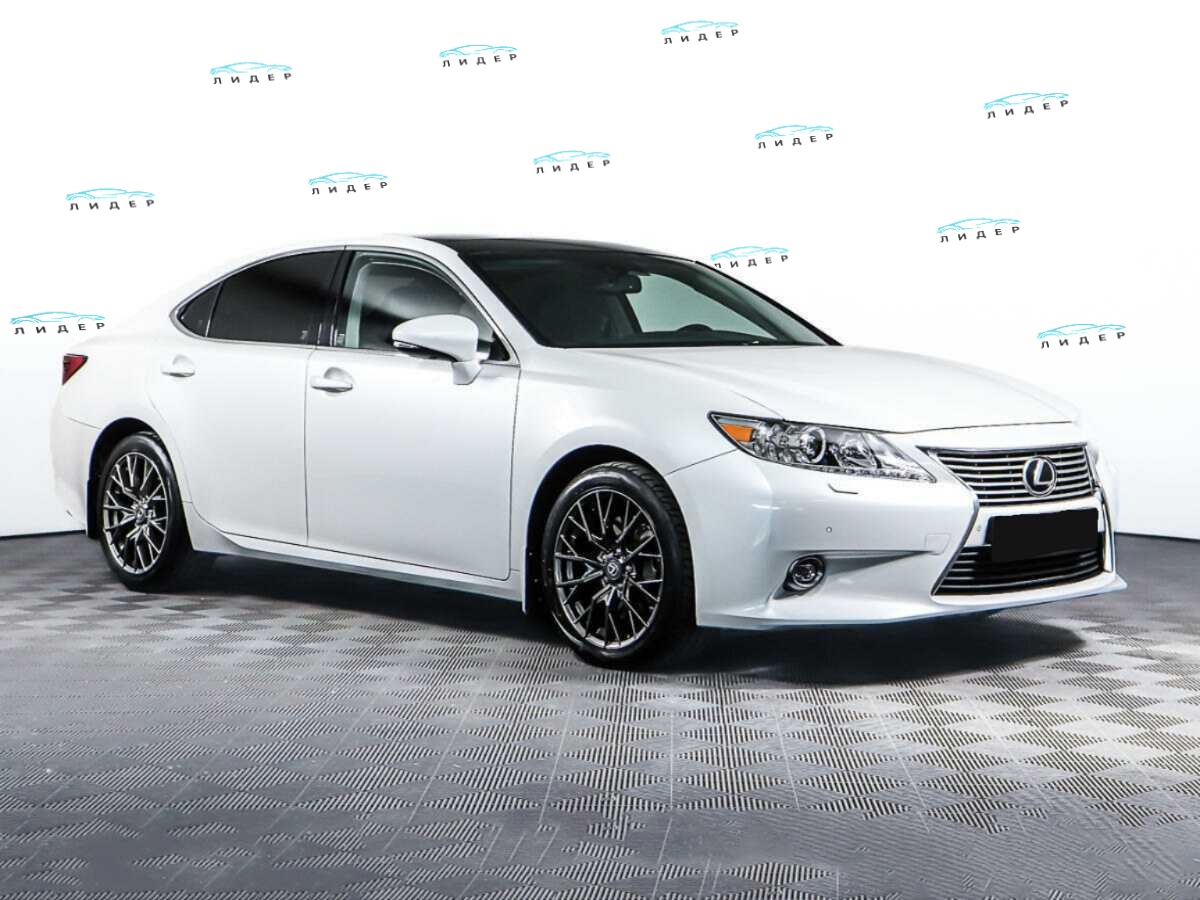 Б/У Лексус ЕС 2014 года. Фото: #2