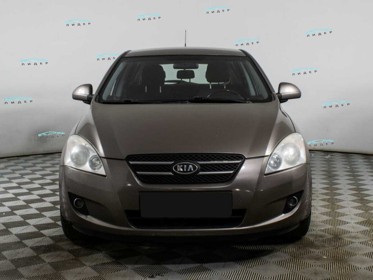 Б/У Киа Сид 2008 года. Фото: #1