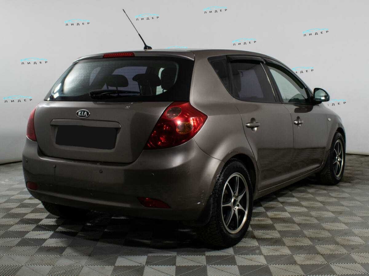 Б/У Киа Сид 2008 года. Фото: #3
