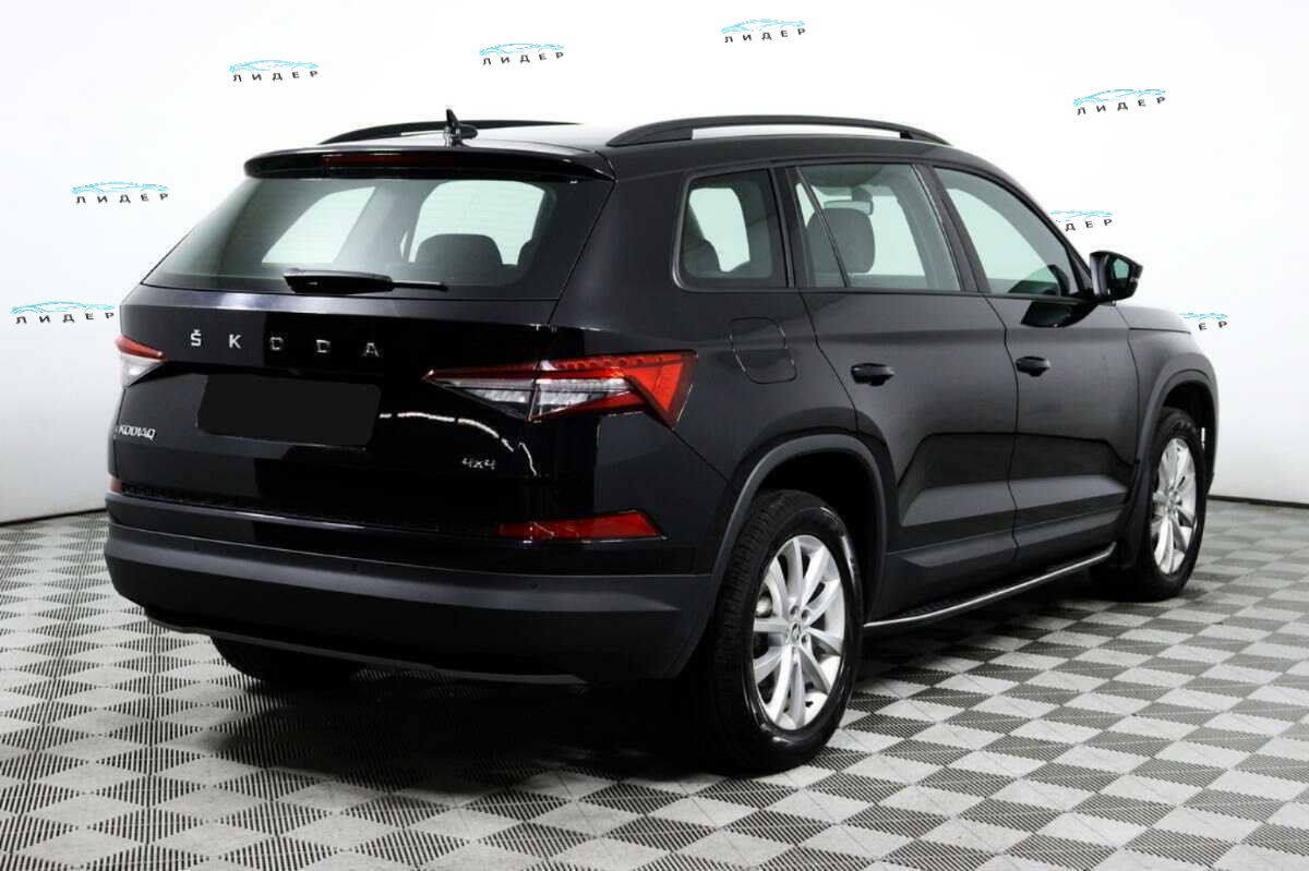Б/У Шкода Кодиак 2022 года. Фото: #4
