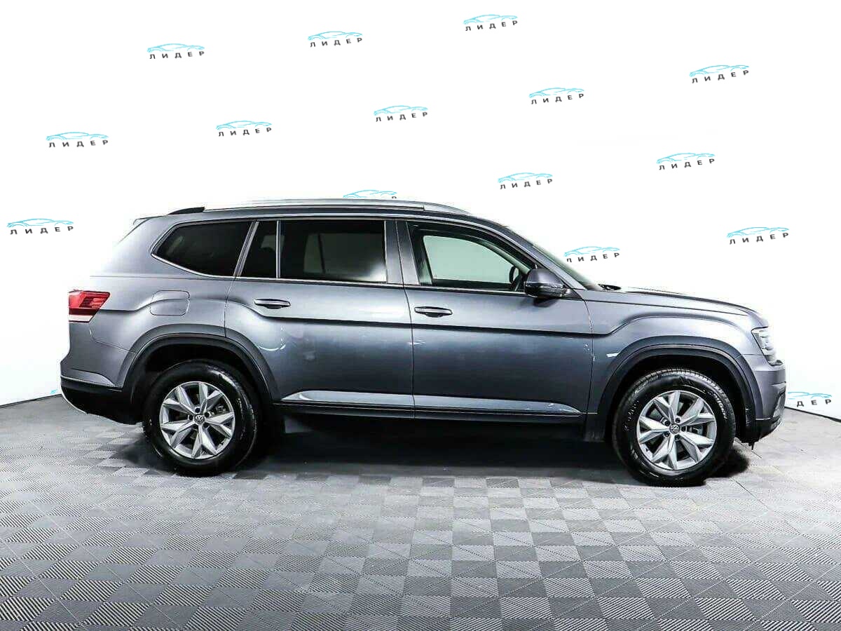 Б/У Фольксваген Терамонт 2019 года. Фото: #3