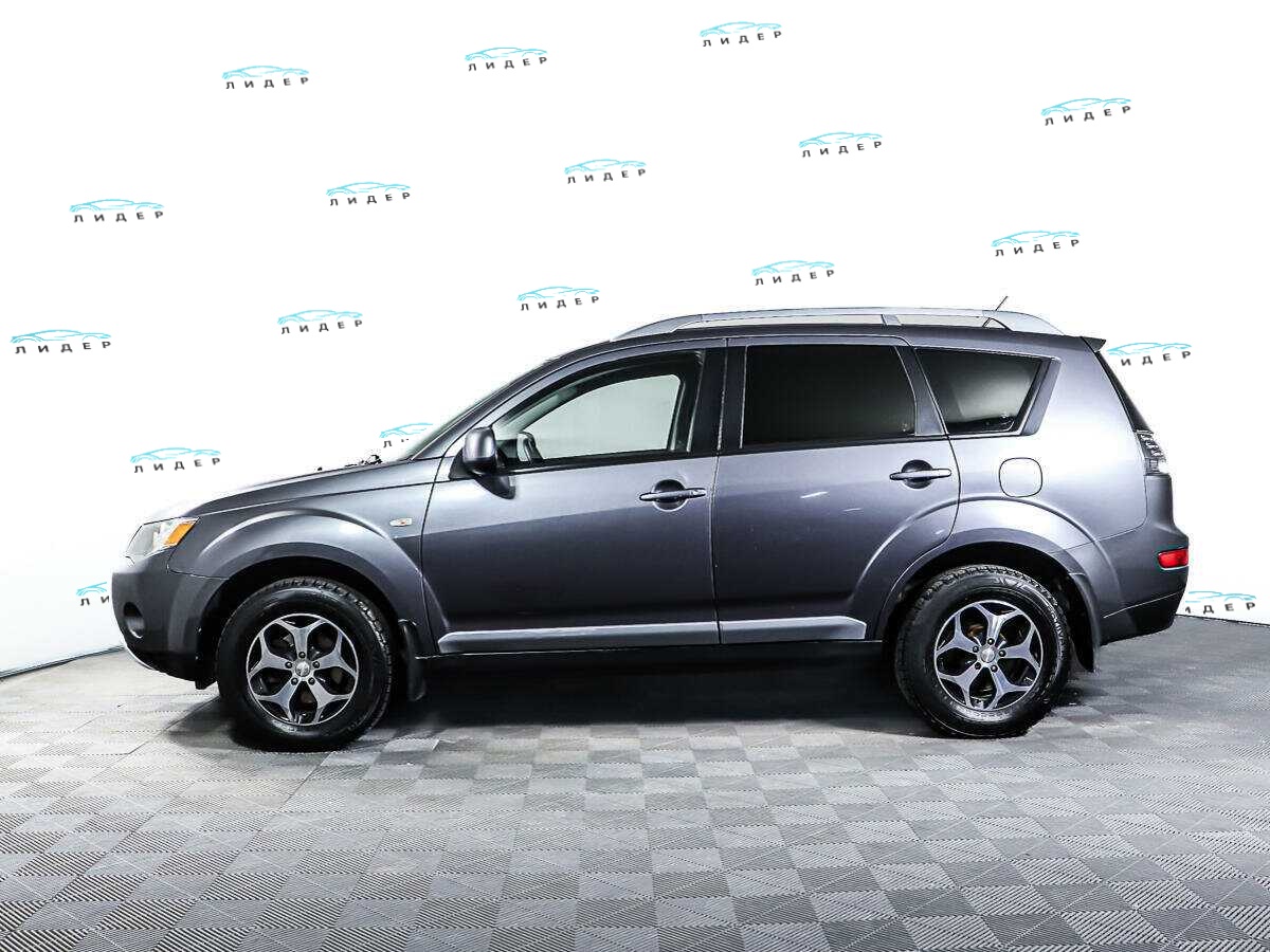 Б/У Митсубиши Оутлэндер 2008 года. Фото: #7