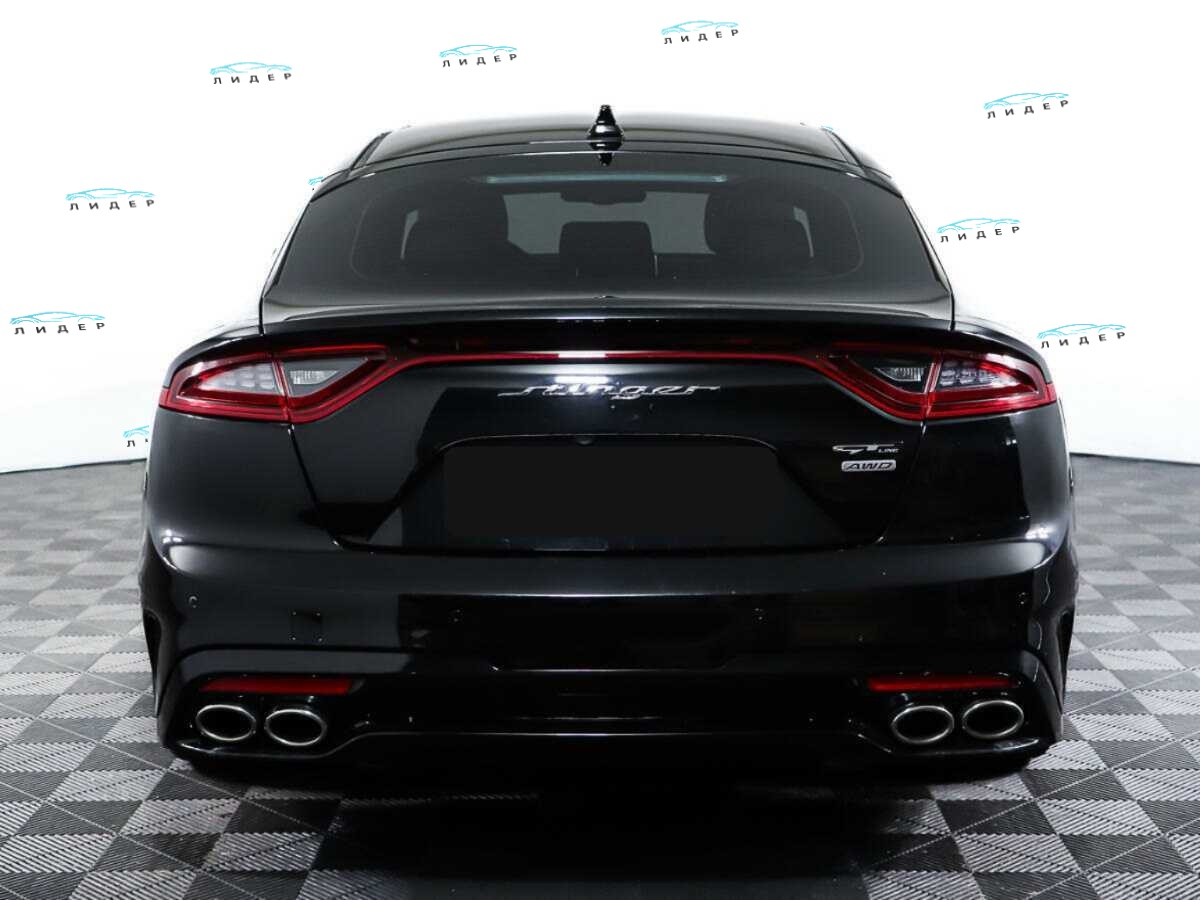 Б/У Киа Стингер 2018 года. Фото: #5