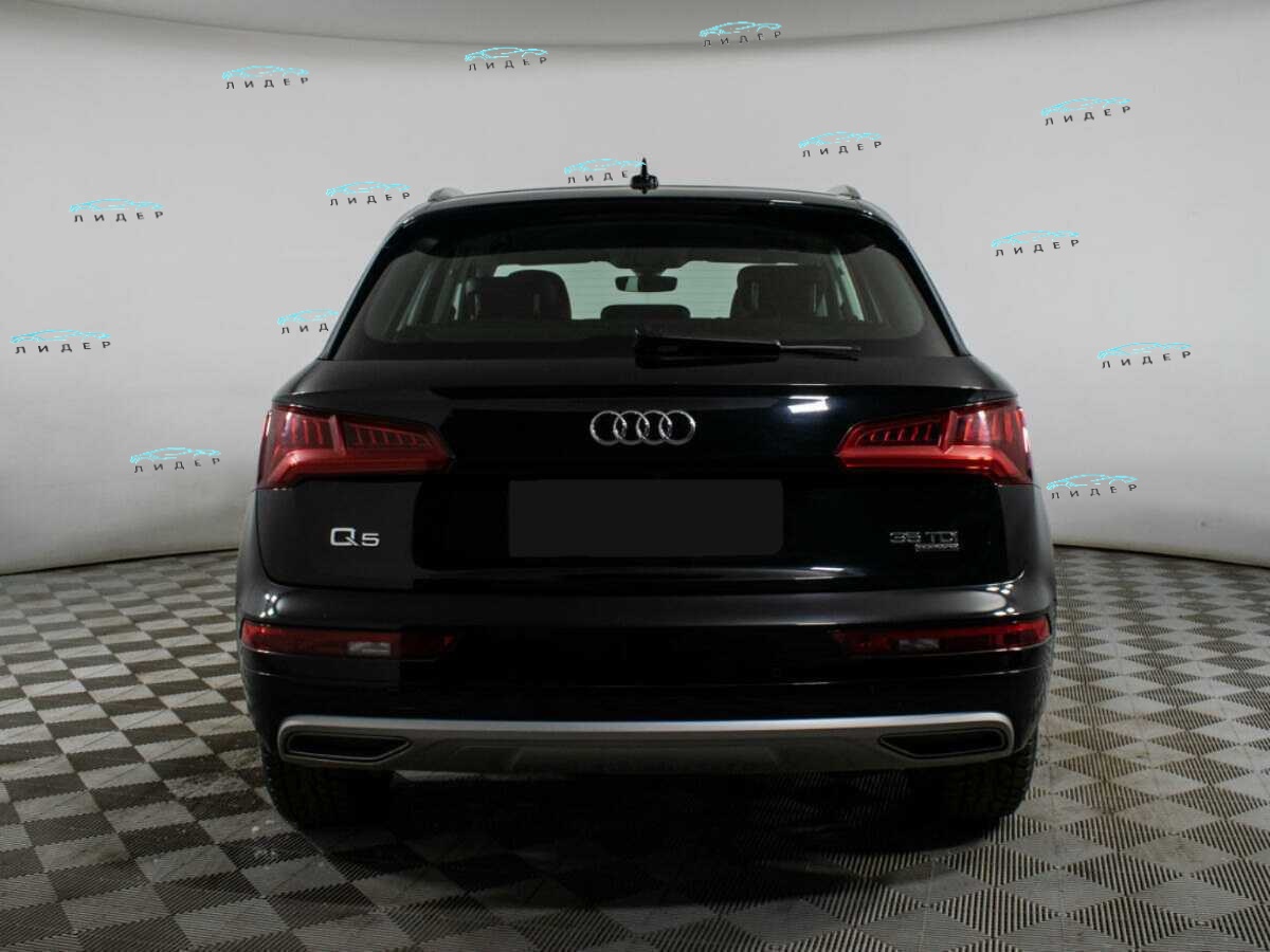 Б/У Ауди К5 2019 года. Фото: #4