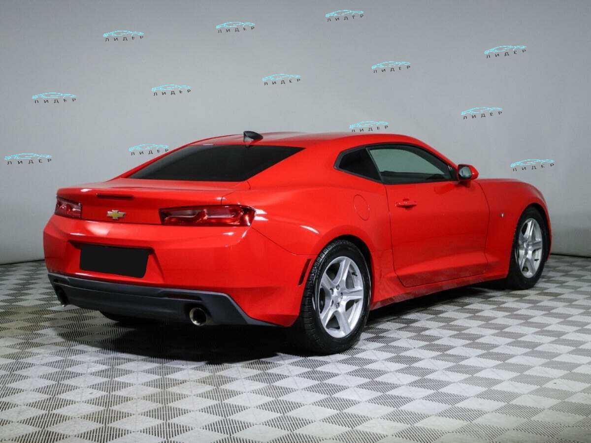 Б/У Шевроле Камаро 2016 года. Фото: #4