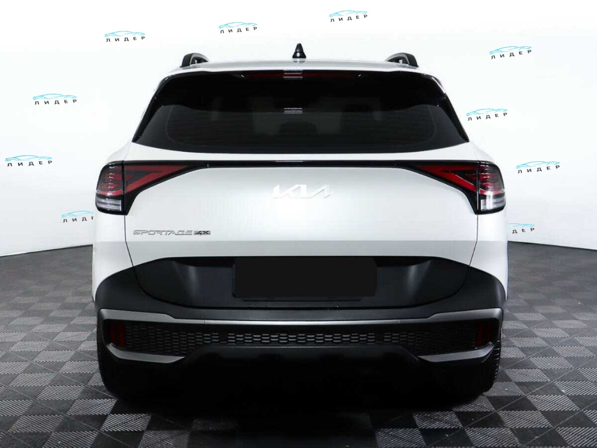 Б/У Киа Спортейдж 2023 года. Фото: #5