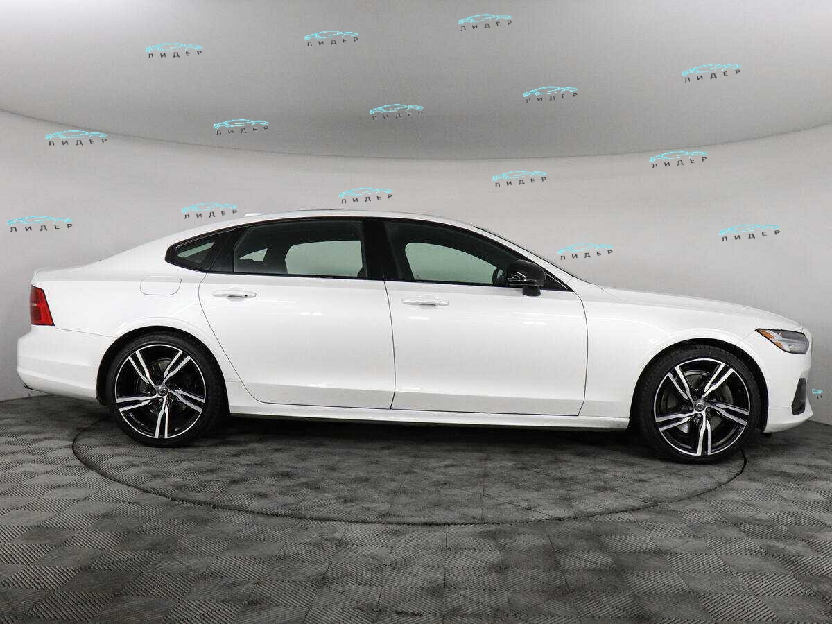 Б/У Вольво С90 2020 года. Фото: #3