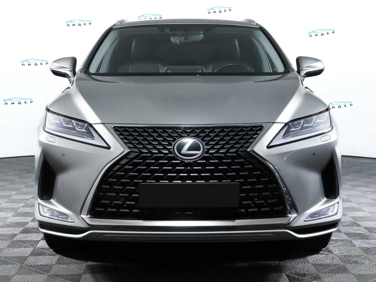 Б/У Лексус Р-Икс 2021 года. Фото: #1