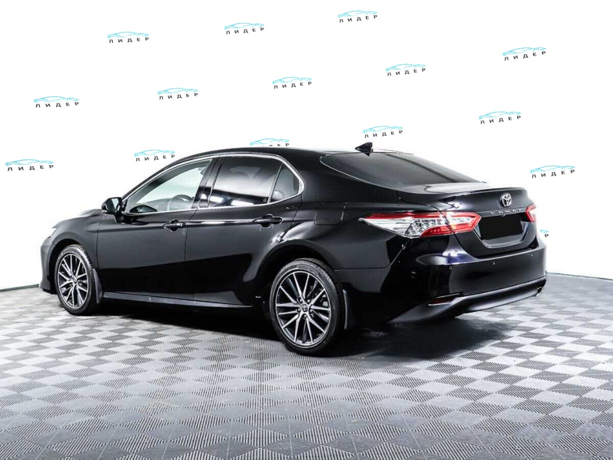 Б/У Тойота Камри 2021 года. Фото: #6