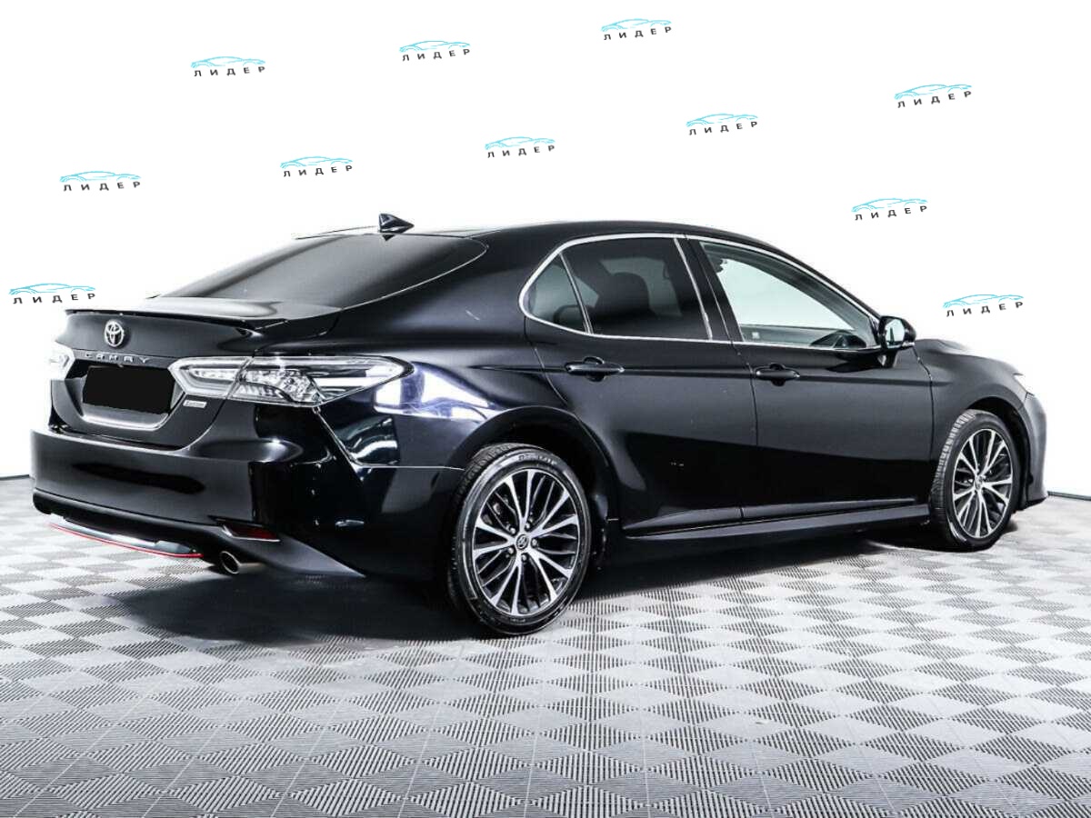 Б/У Тойота Камри 2020 года. Фото: #4