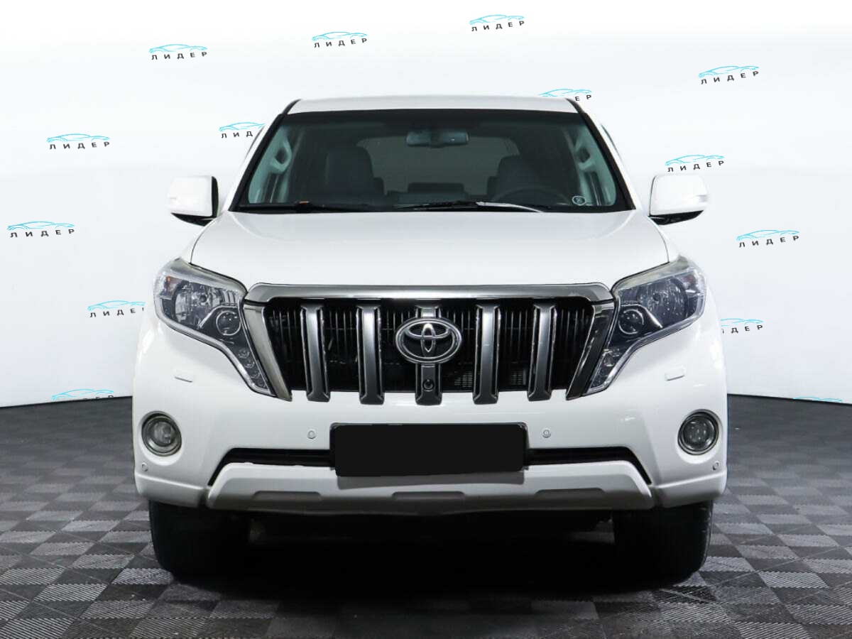 Б/У Тойота Лэнд Крузер Прадо 2013 года. Фото: #1