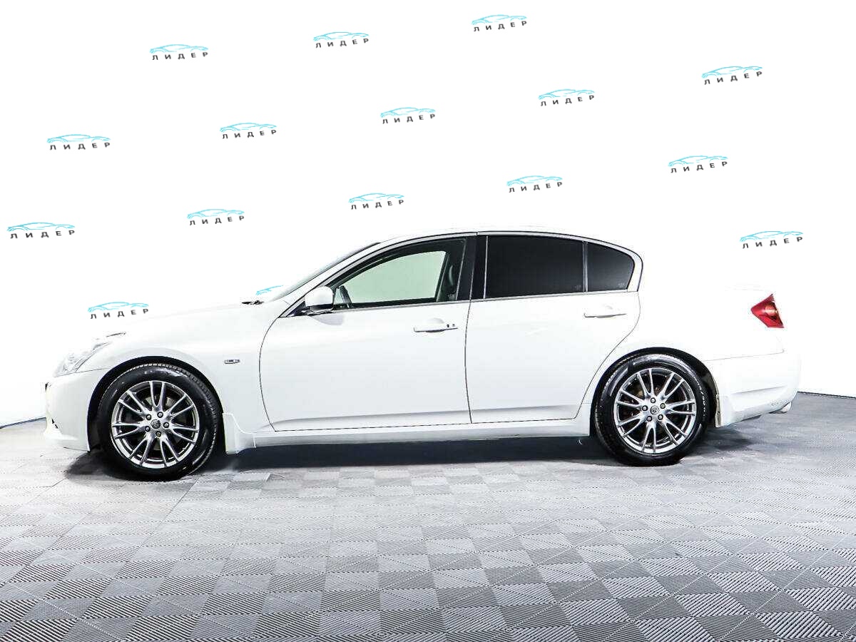 Б/У Инфинити Г 2013 года. Фото: #7