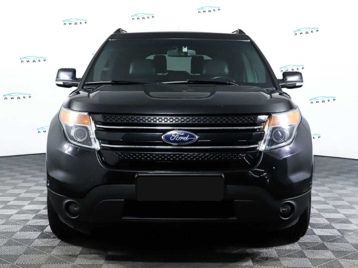 Б/У Форд Експлорер 2015 года. Фото: #1