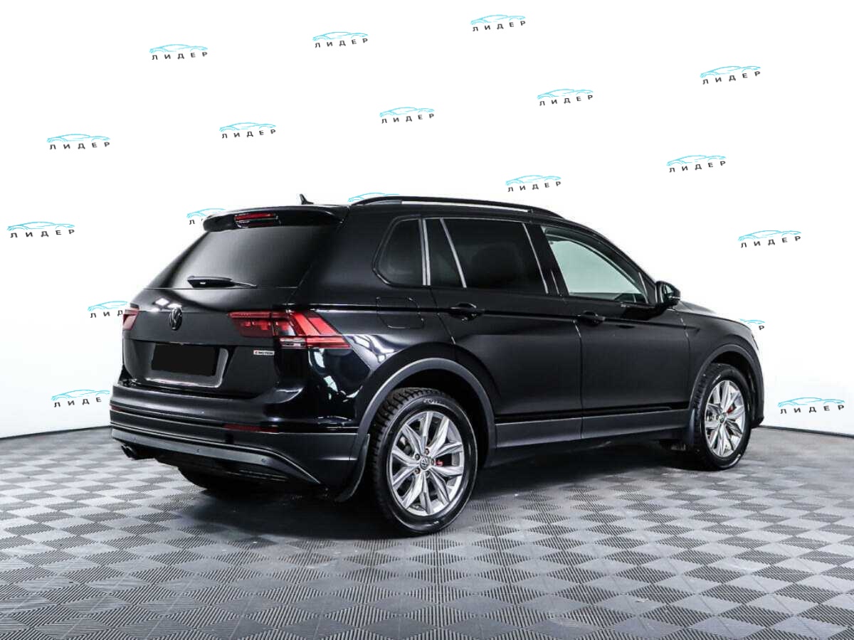 Б/У Фольксваген Тигуан 2018 года. Фото: #4