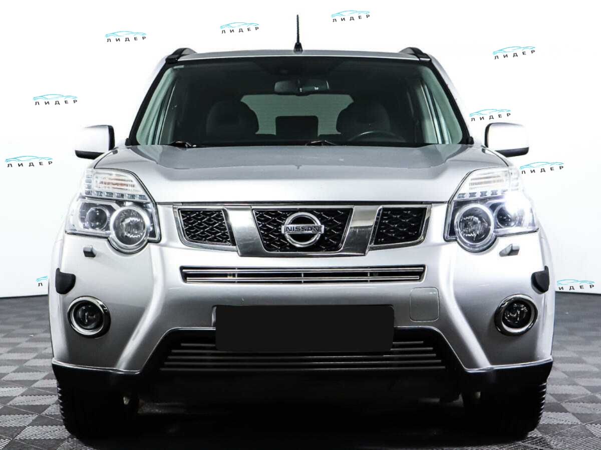 Б/У Ниссан Икс-Трейл 2011 года. Фото: #1