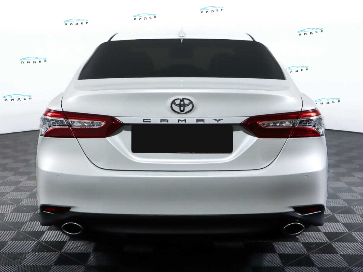 Б/У Тойота Камри 2020 года. Фото: #5