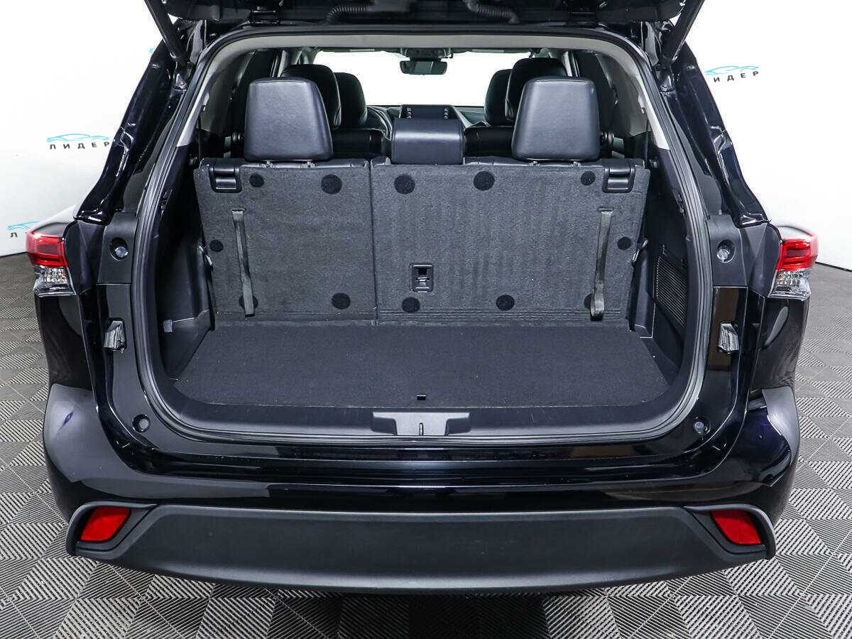 Б/У Тойота Хайлэндер 2021 года. Фото: #10