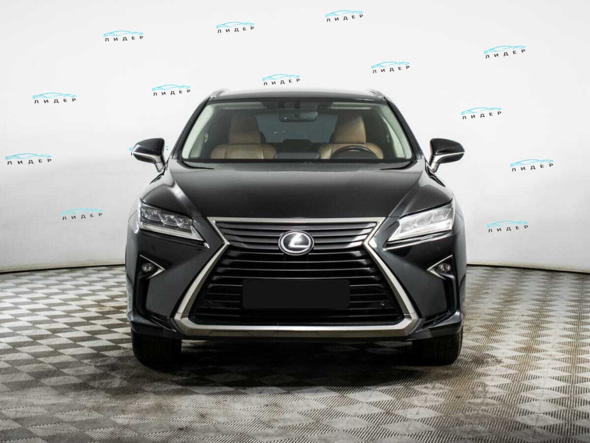 Б/У Лексус Р-Икс 2016 года. Фото: #1