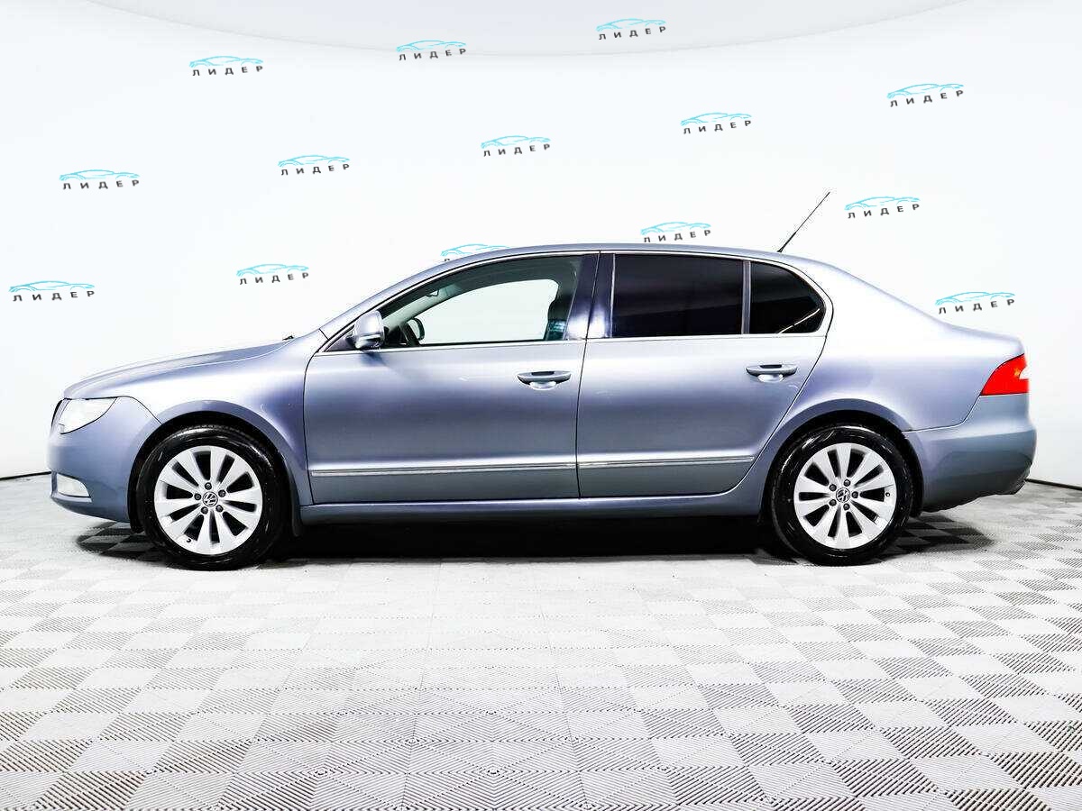 Б/У Шкода Суперб 2008 года. Фото: #7