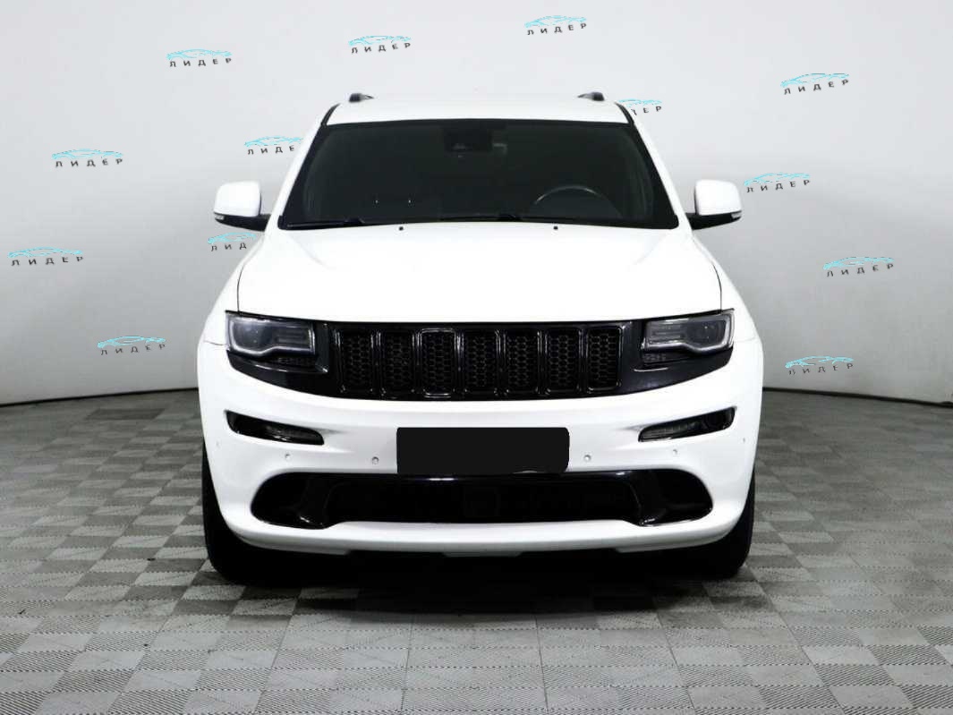 Б/У Джип Гранд Чироки 2018 года. Фото: #1