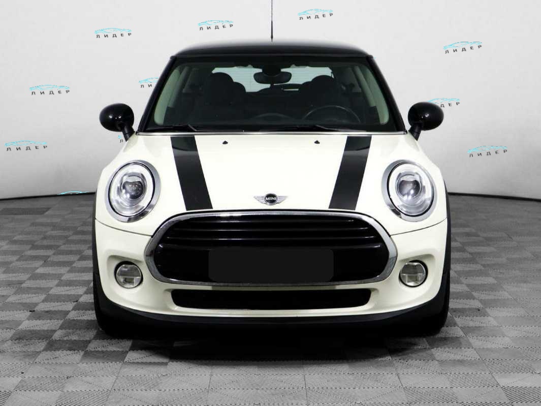 Б/У Мини Хэтч 2017 года. Фото: #1