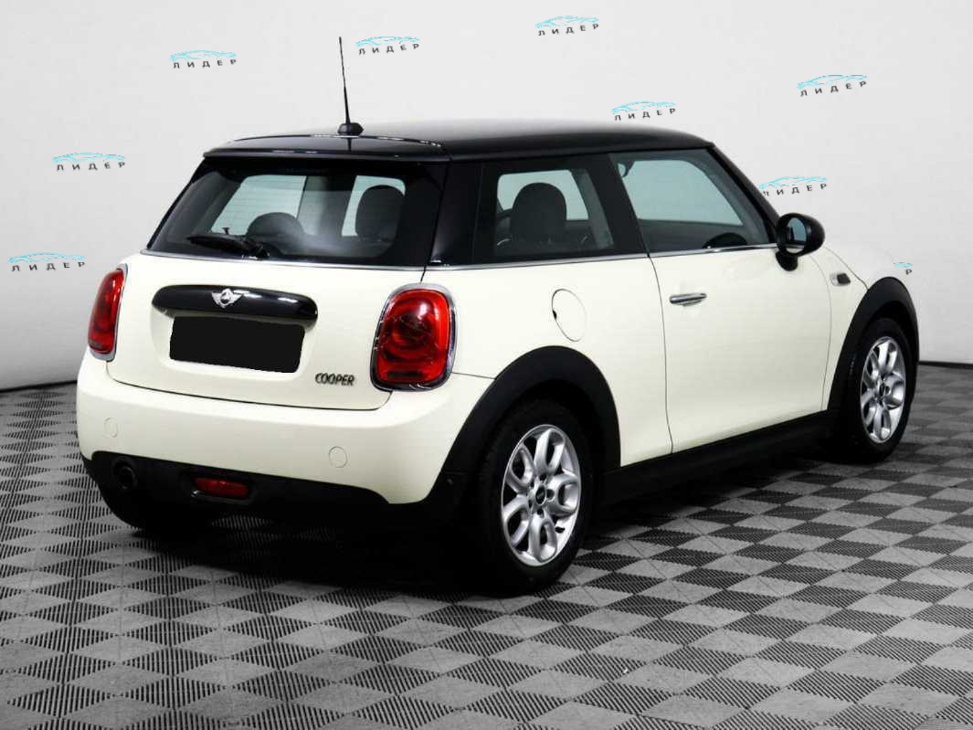 Б/У Мини Хэтч 2017 года. Фото: #4