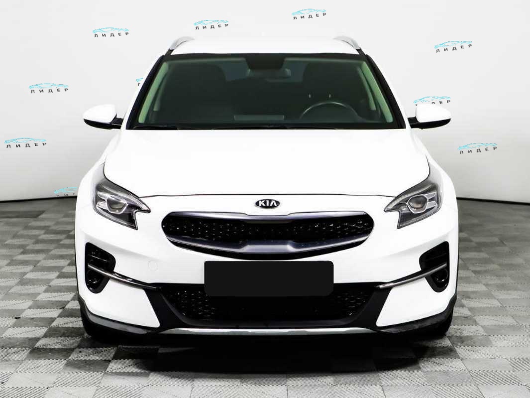 Б/У Киа Икс-Сид 2020 года. Фото: #1