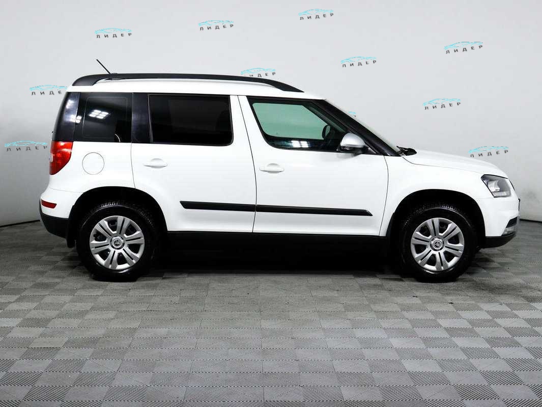 Б/У Шкода Йети 2017 года. Фото: #3