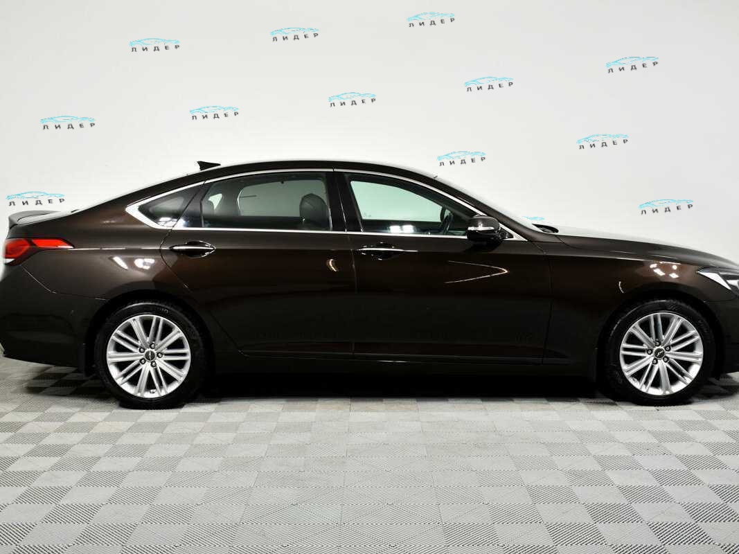 Б/У Генезис Г80 2018 года. Фото: #3