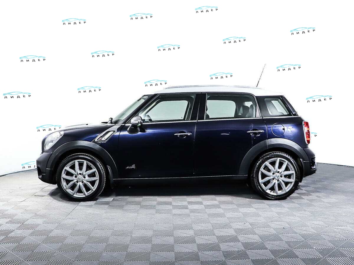 Б/У Мини Каунтримэн 2013 года. Фото: #7