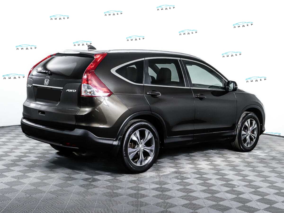 Б/У Хонда ЦР-В 2013 года. Фото: #4