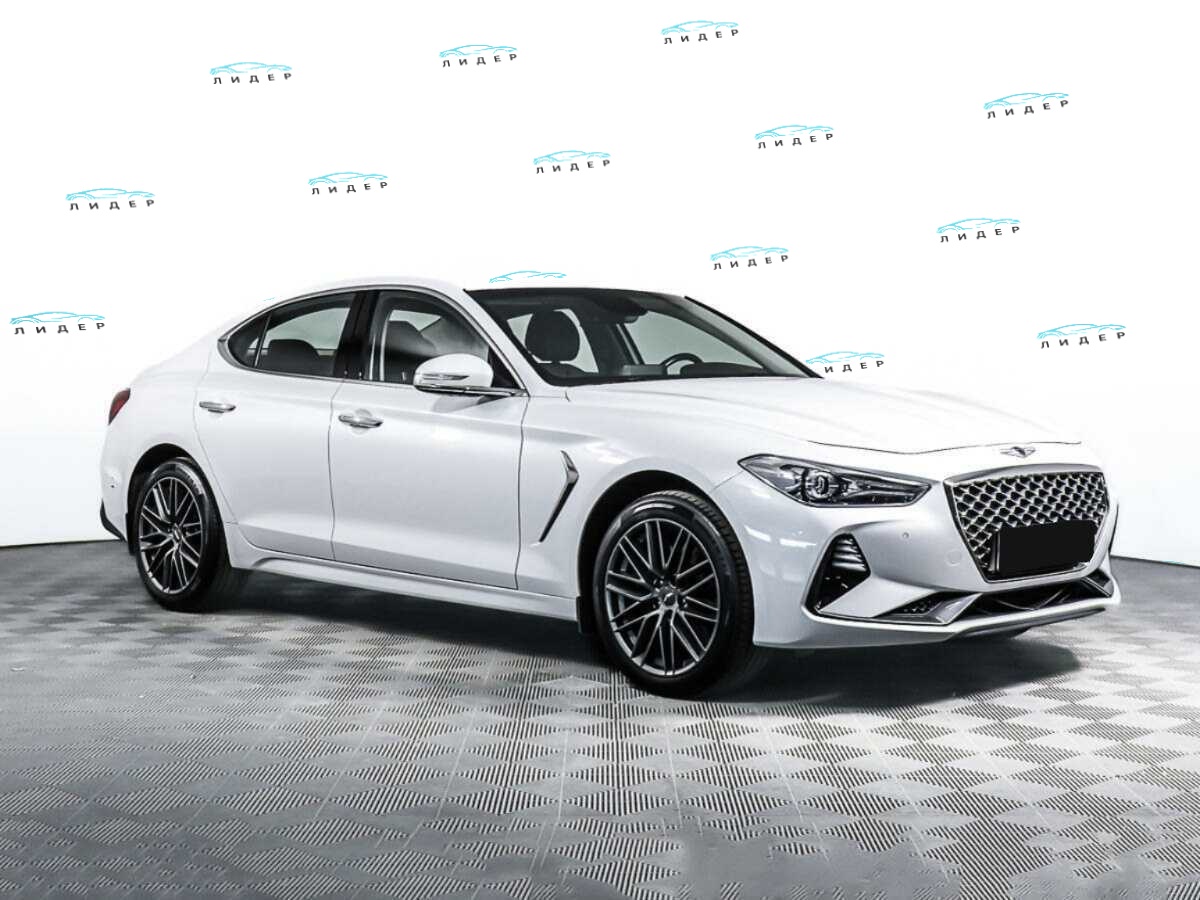 Б/У Генезис Г70 2018 года. Фото: #2