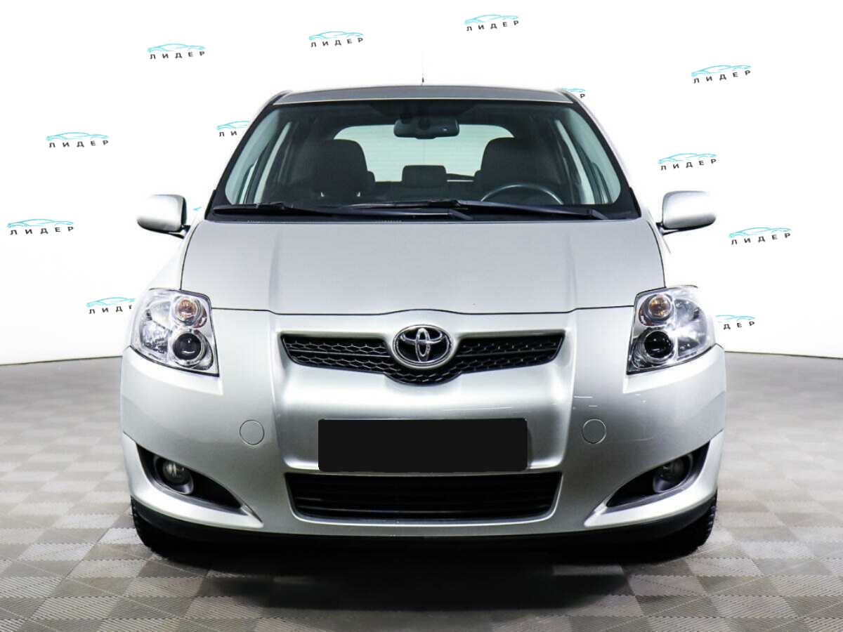 Б/У Тойота Аурис 2007 года. Фото: #1