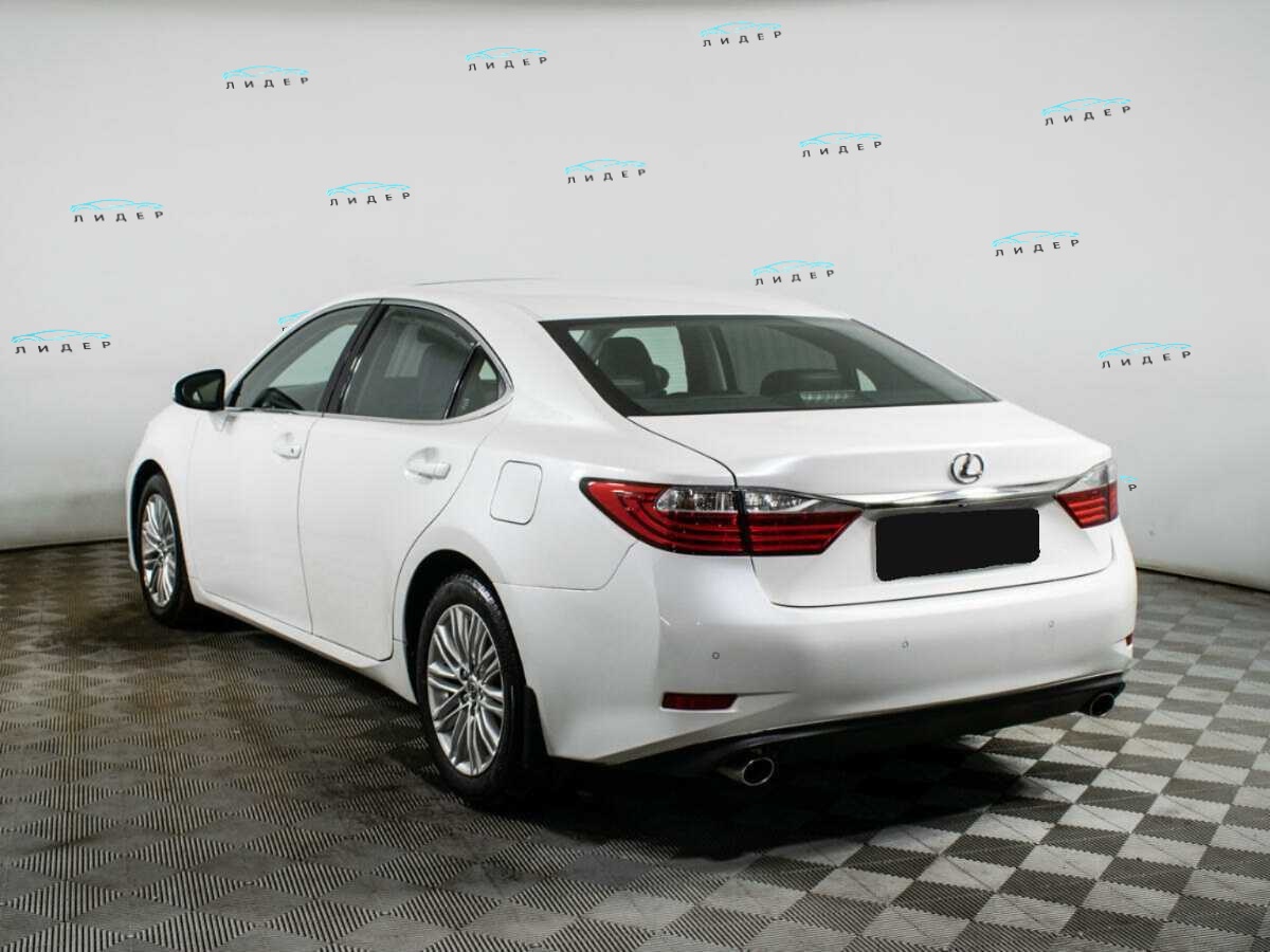 Б/У Лексус ЕС 2014 года. Фото: #6