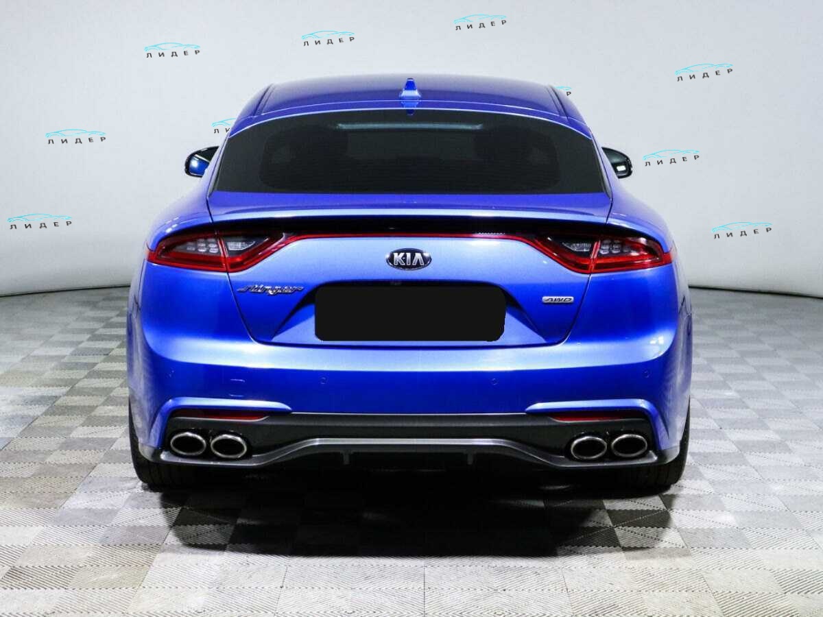 Б/У Киа Стингер 2019 года. Фото: #4