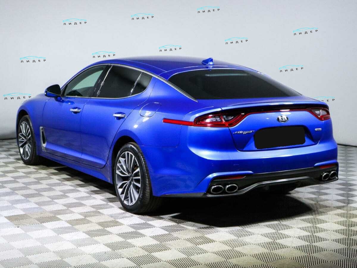 Б/У Киа Стингер 2019 года. Фото: #5