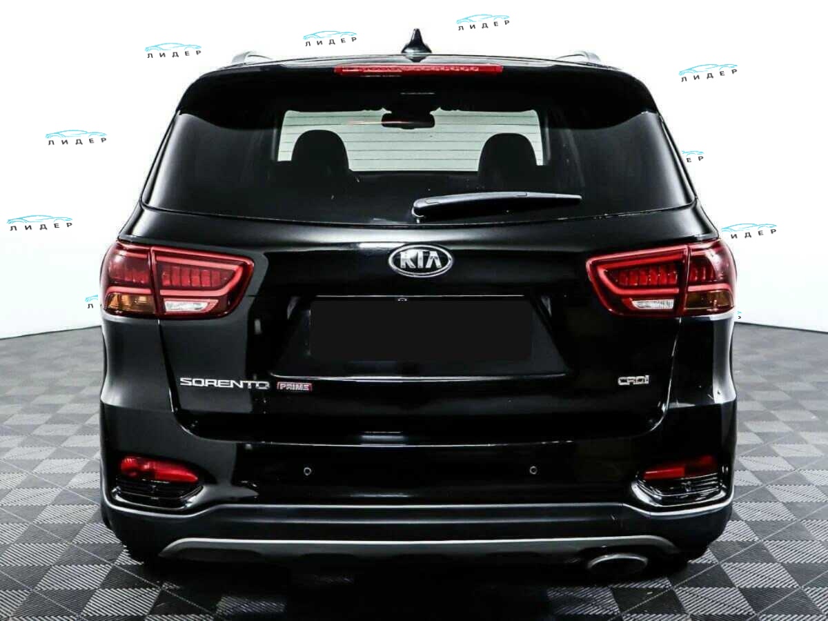 Б/У Киа Соренто 2018 года. Фото: #5