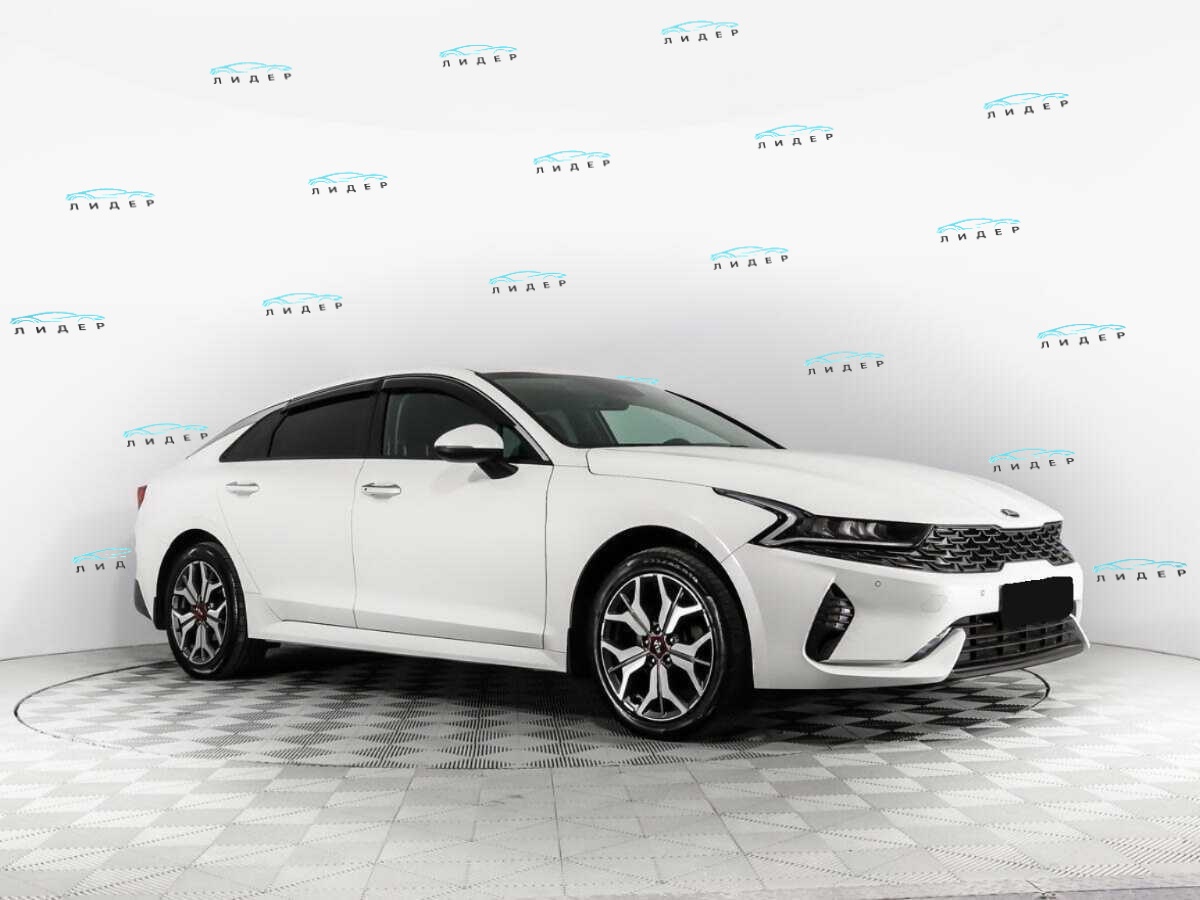 Б/У Киа К5 2021 года. Фото: #2