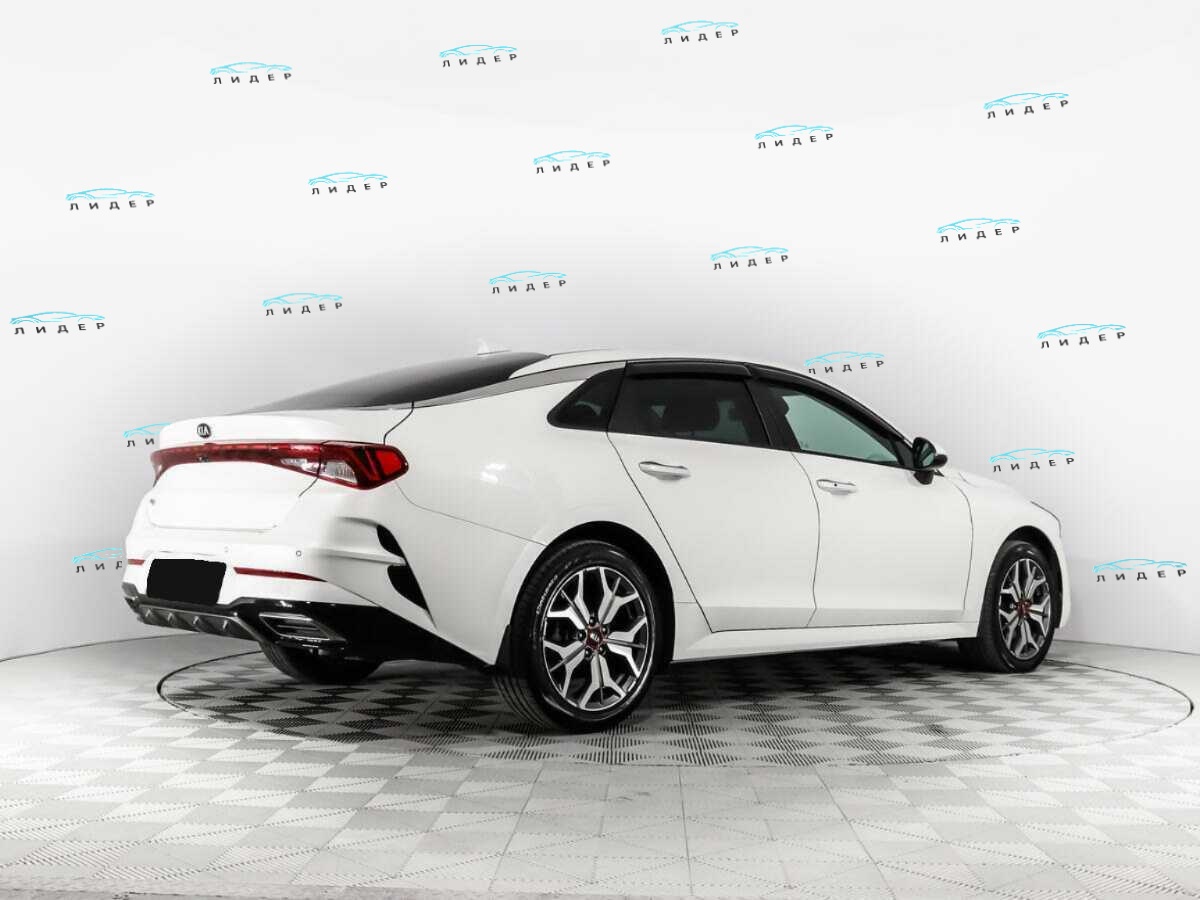 Б/У Киа К5 2021 года. Фото: #4