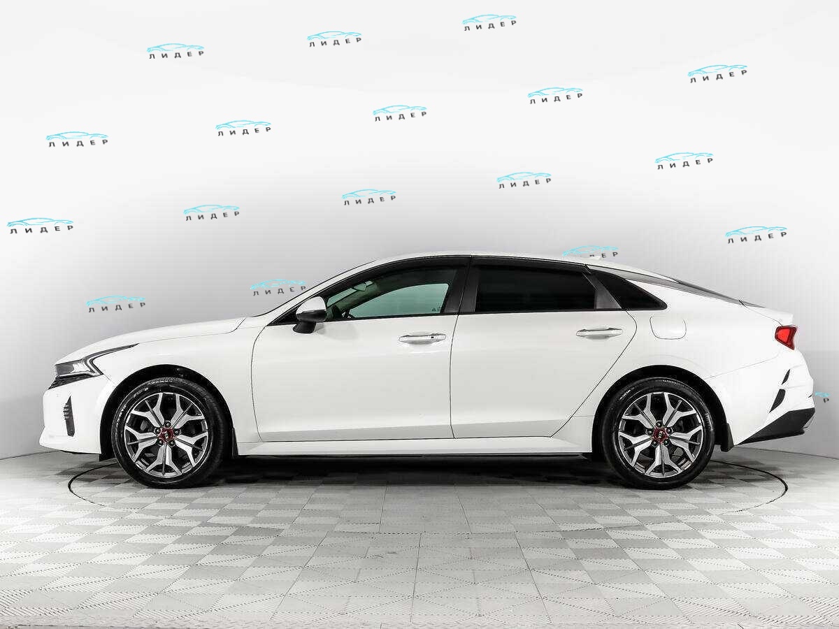 Б/У Киа К5 2021 года. Фото: #7