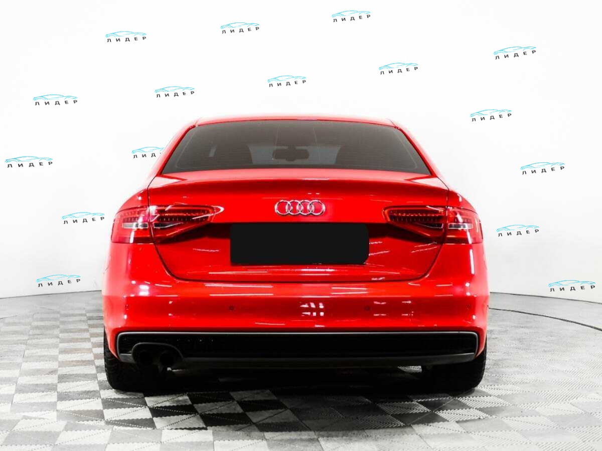 Б/У Ауди А4 2015 года. Фото: #5