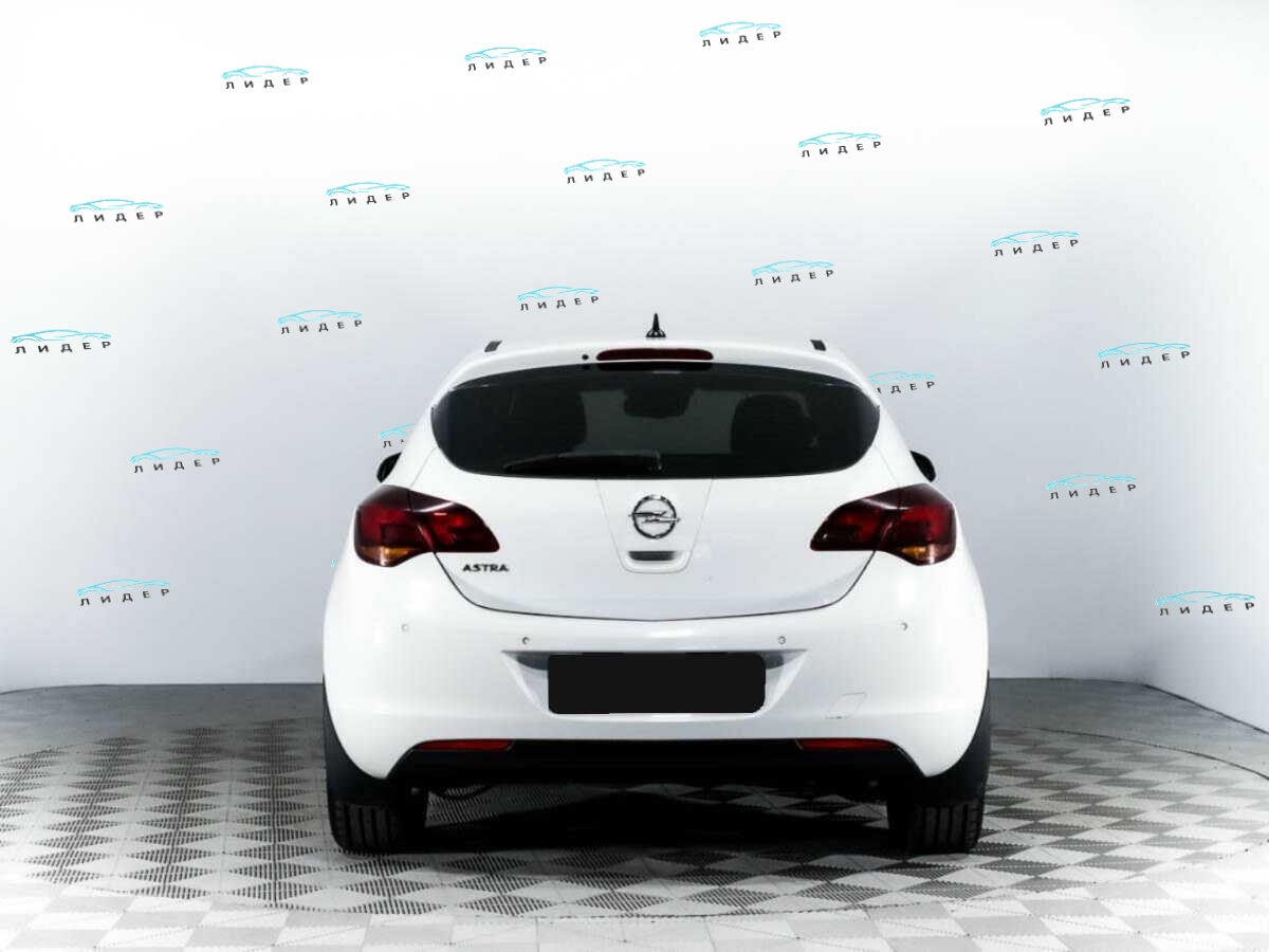Б/У Опель Астра 2011 года. Фото: #5
