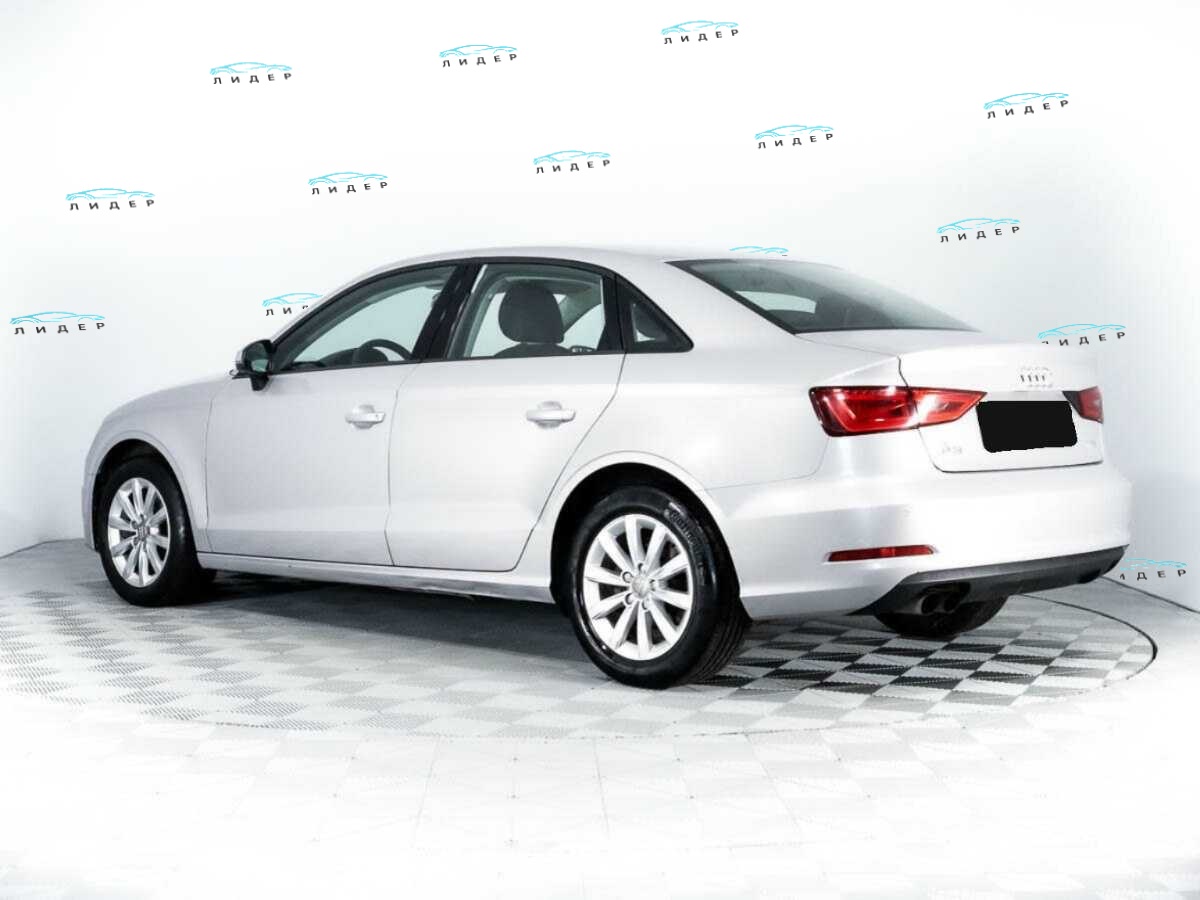 Б/У Ауди А3 2014 года. Фото: #6