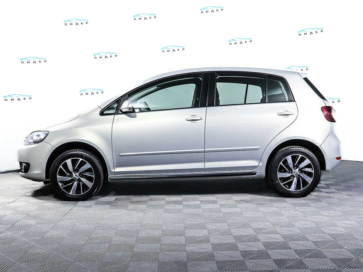 Б/У Фольксваген Гольф Плюс 2010 года. Фото: #7