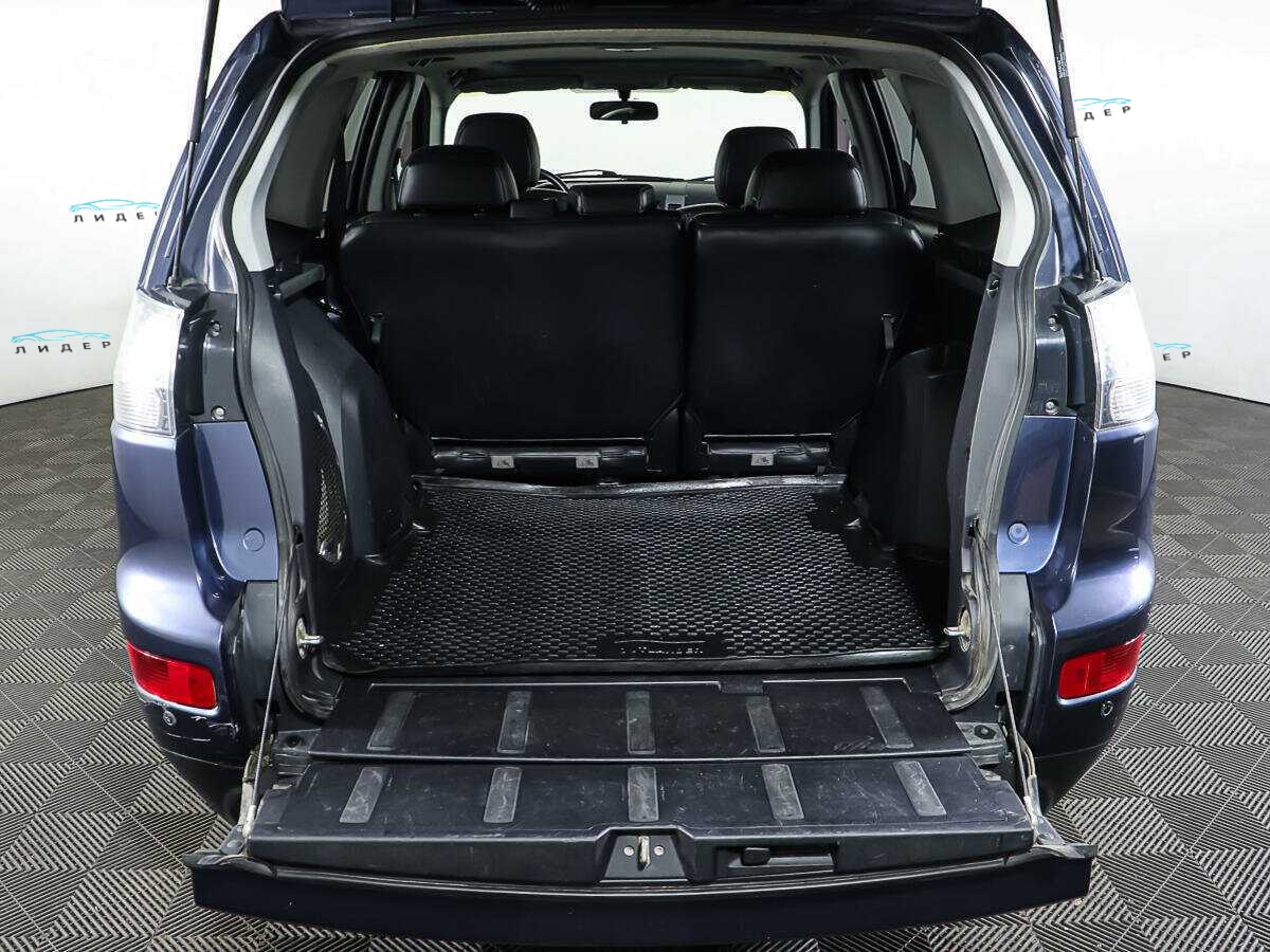 Б/У Митсубиши Оутлэндер 2007 года. Фото: #8