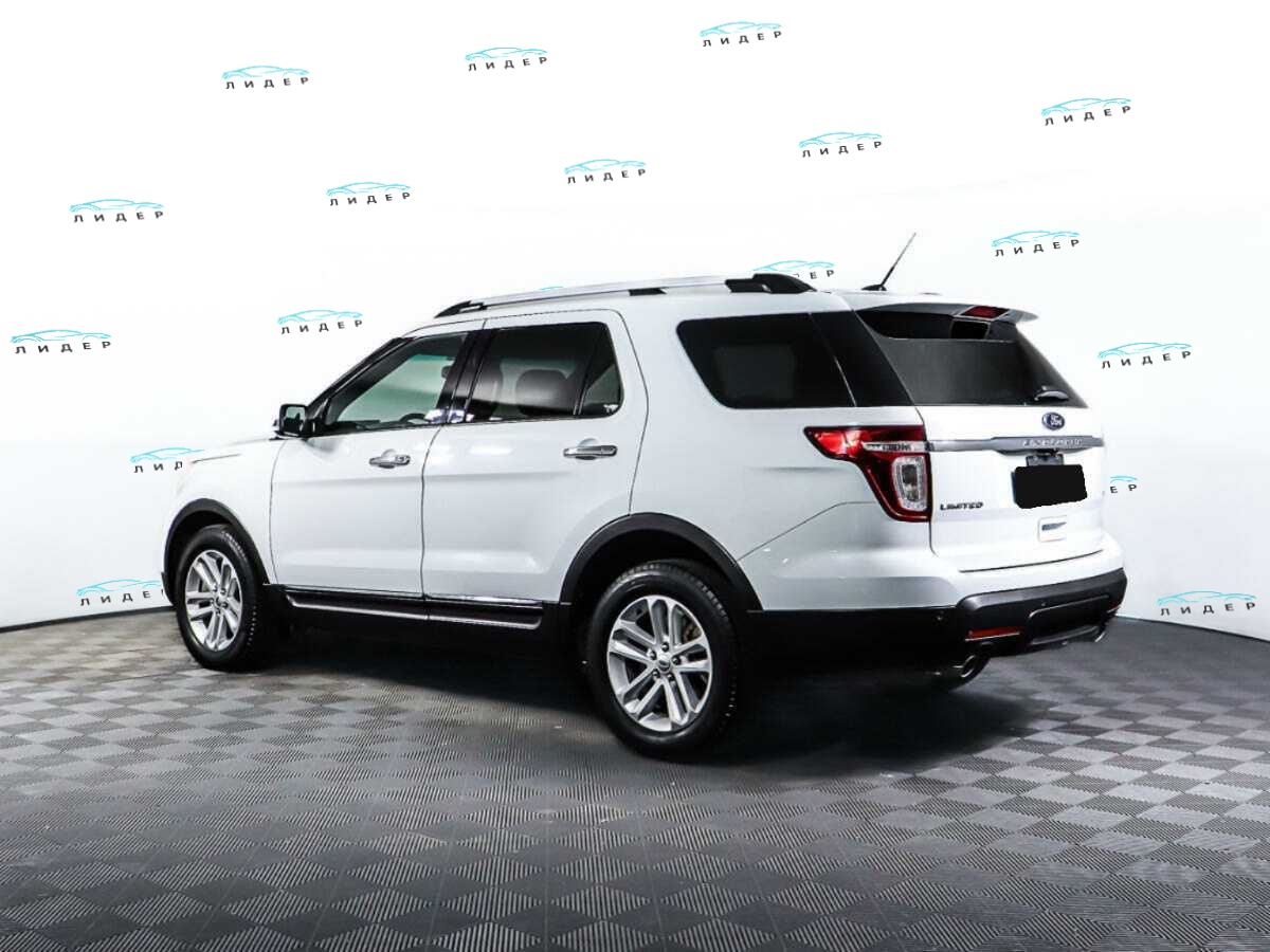 Б/У Форд Експлорер 2013 года. Фото: #6