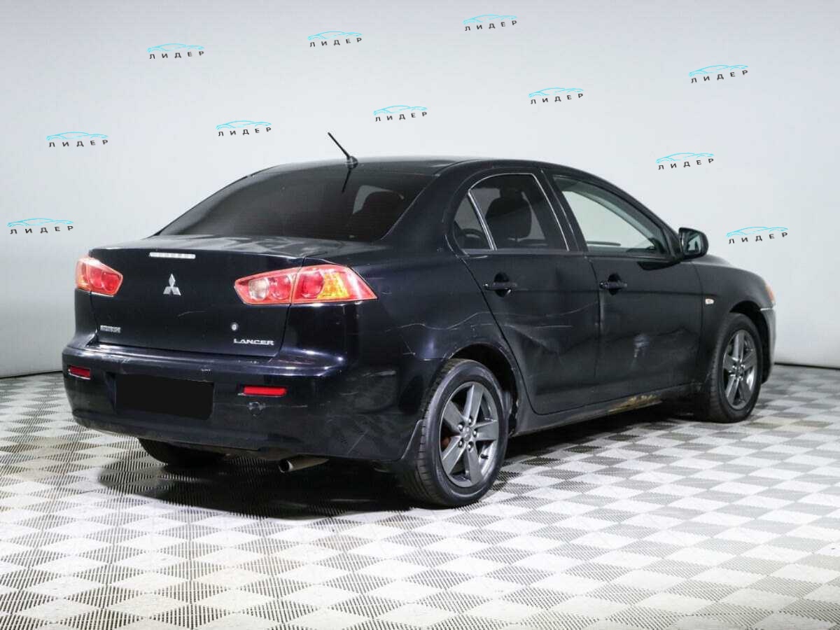 Б/У Митсубиши Лансер 2008 года. Фото: #3