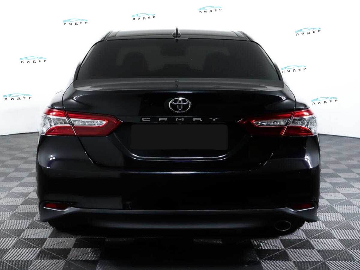 Б/У Тойота Камри 2019 года. Фото: #5