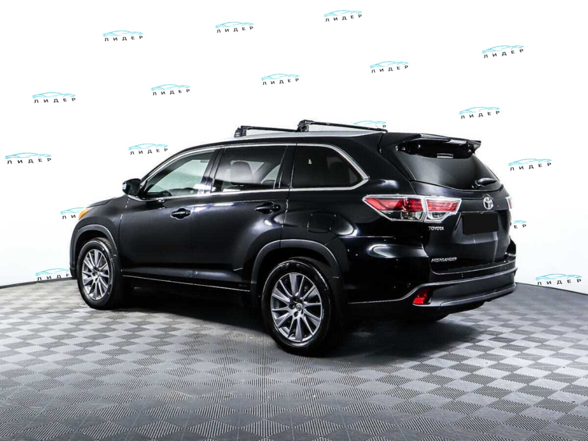 Б/У Тойота Хайлэндер 2014 года. Фото: #6