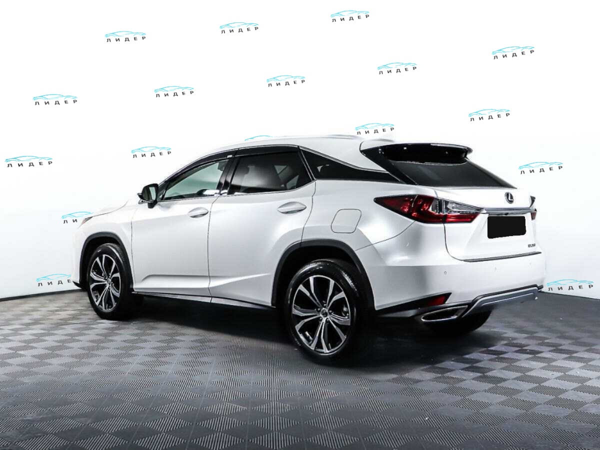 Б/У Лексус Р-Икс 2022 года. Фото: #6